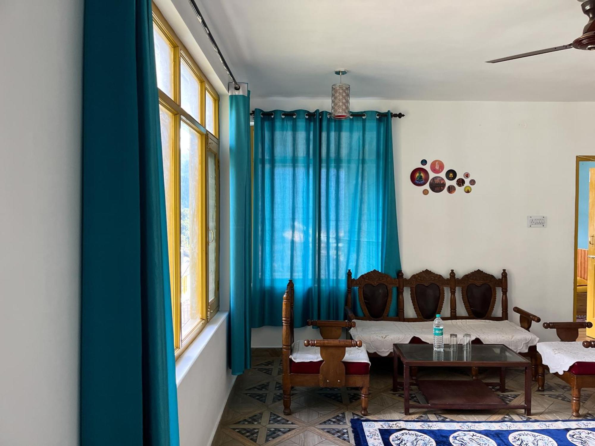 Bed & Breakfast Bhagwati Wood House *