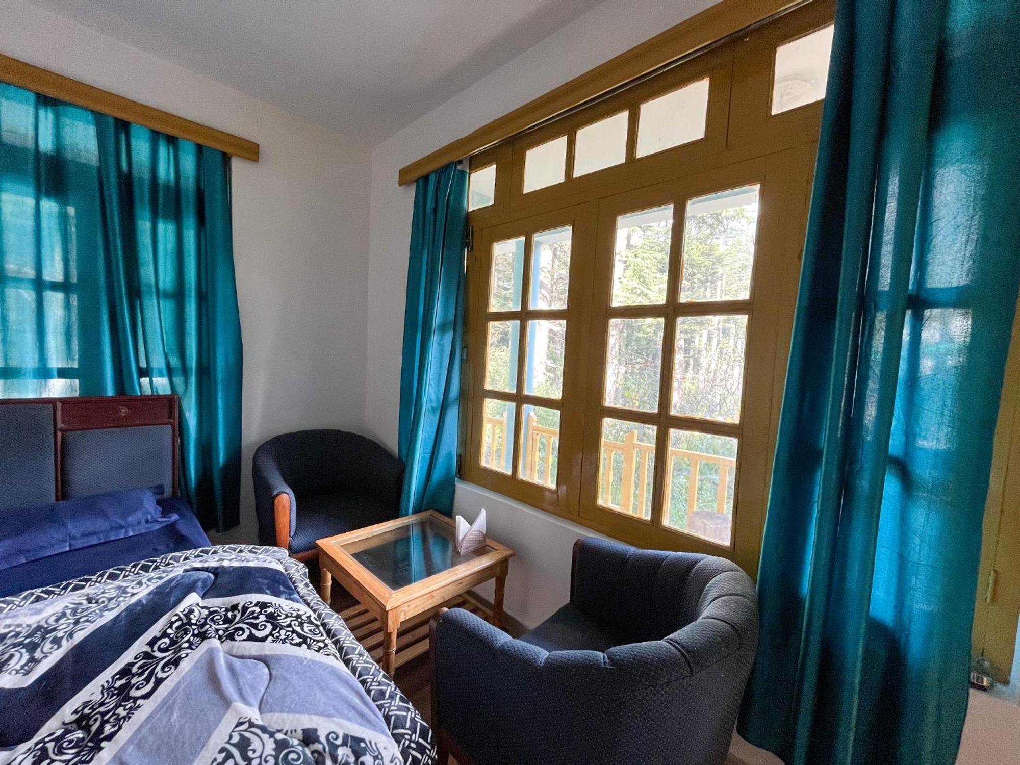 Bed & Breakfast Bhagwati Wood House *